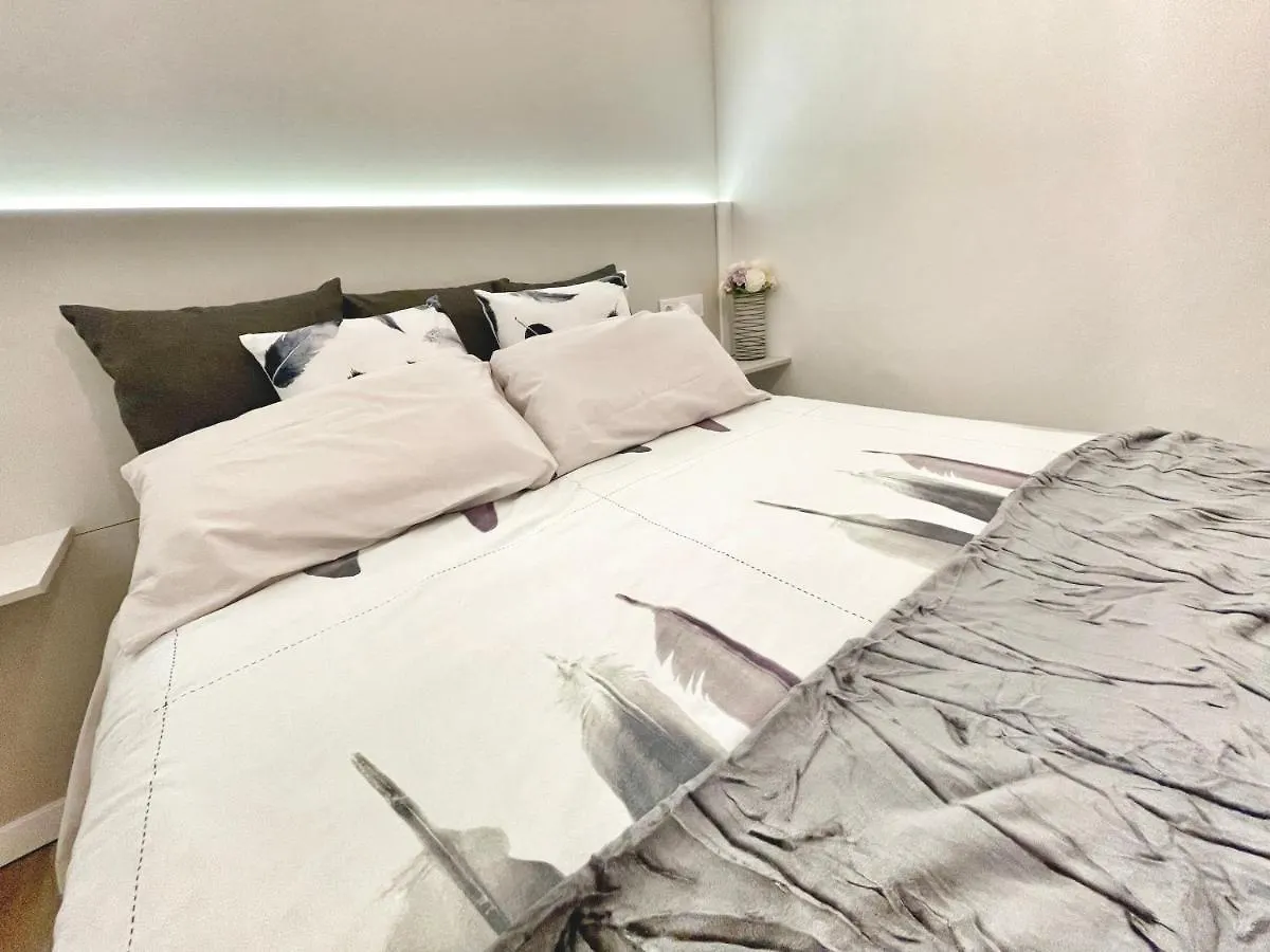 Jazmin Apartamentos Nuevos Centro Historico Malaga Spain
